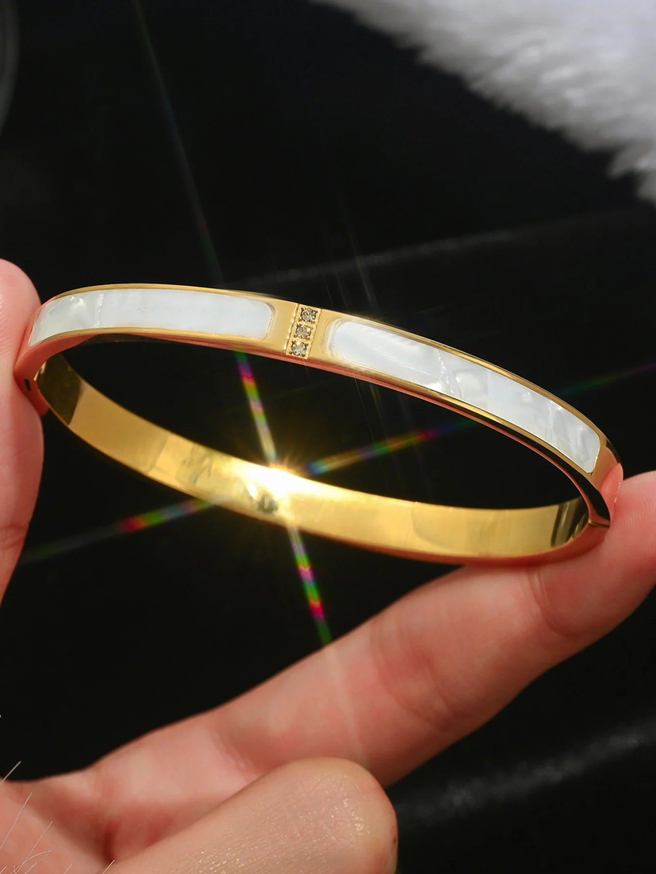 Elegant Zircon Bracelet Set – Waterproof Stainless Steel, Diamond-Cut Shine (1/5PCS)