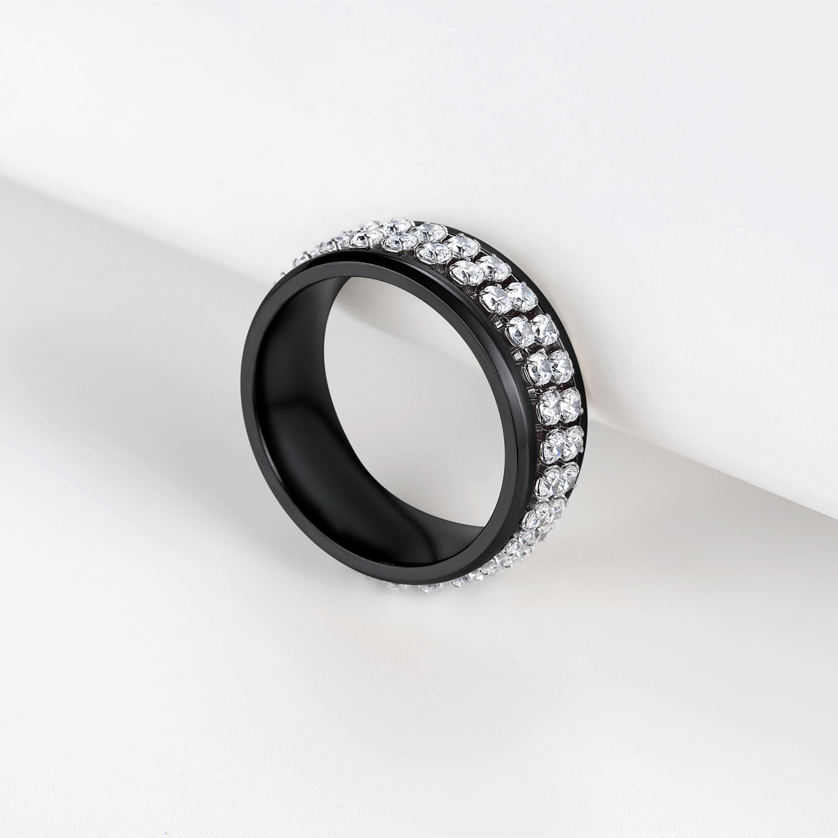 Trivora Cubic Zirconia Ring