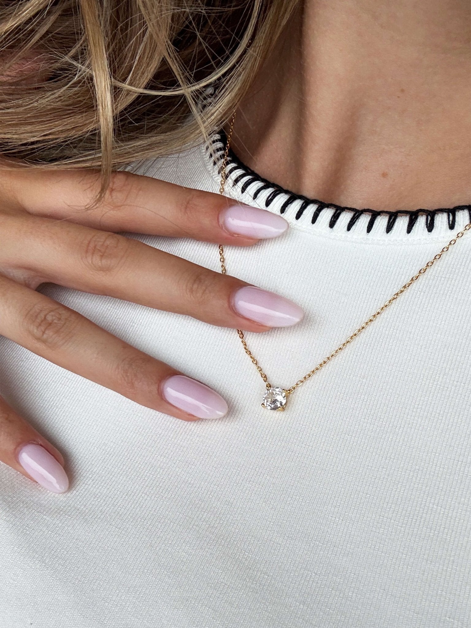 Aralyn Round Zirconia Pendant Necklace