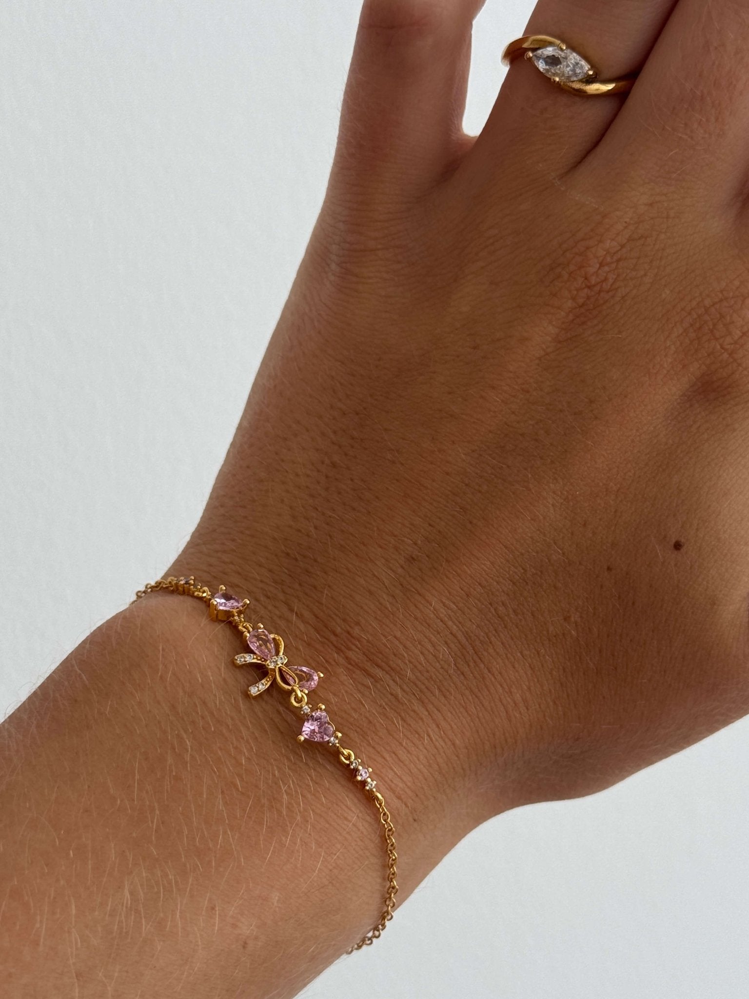 Jasmine Zirconia Bow Detail Chain Bracelet