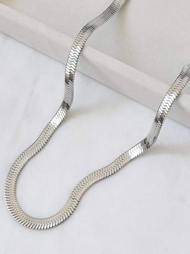Sleek Flat Chain Necklace