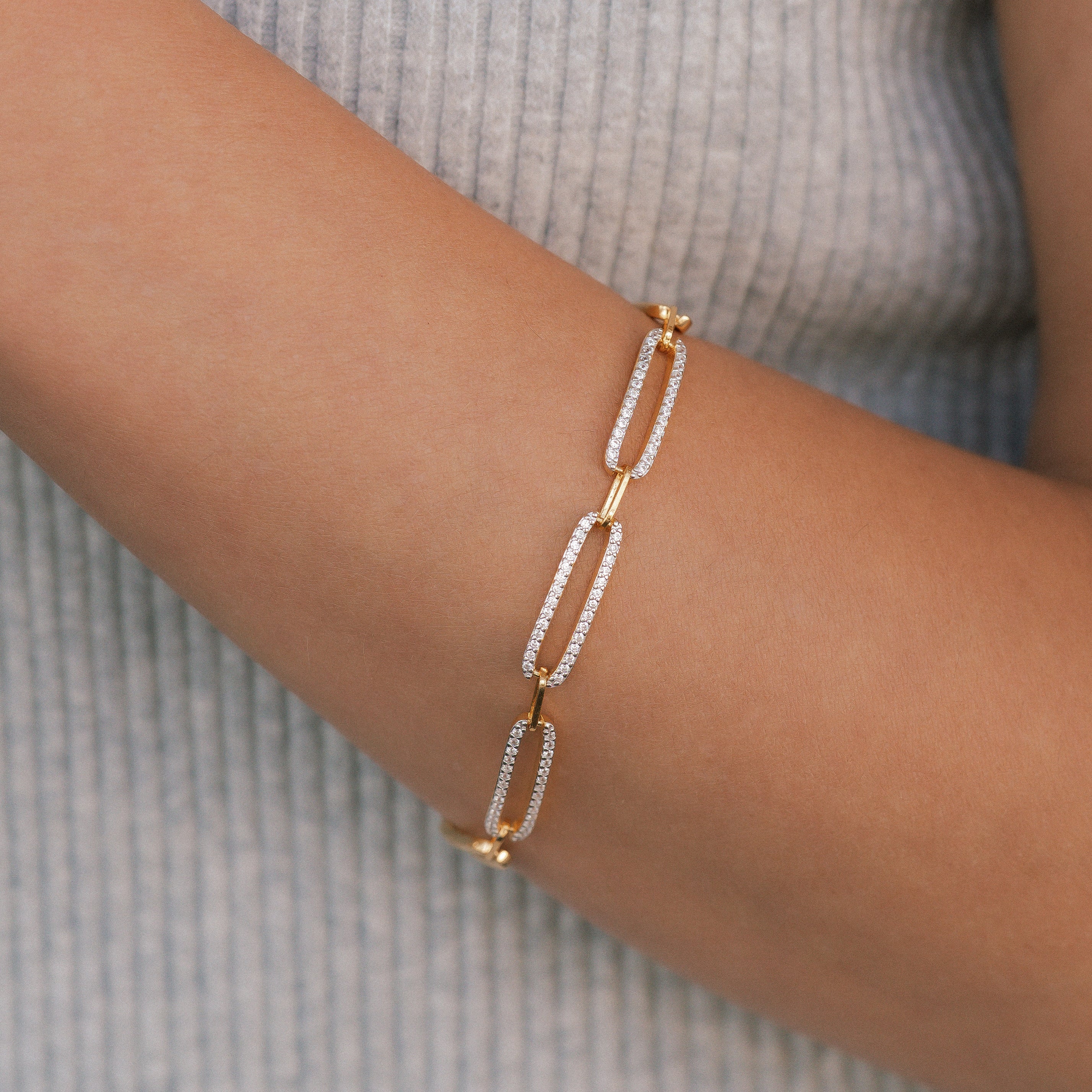 Pave Diamond Paperclip Bracelet