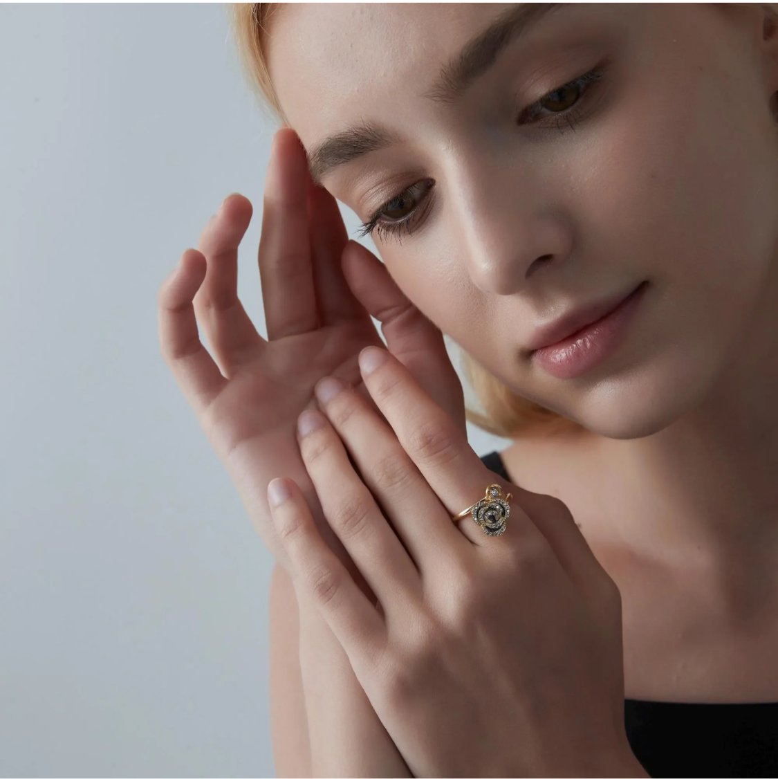 Calm Rose Ring Silver