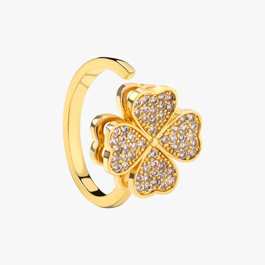 Balance Clover Ring