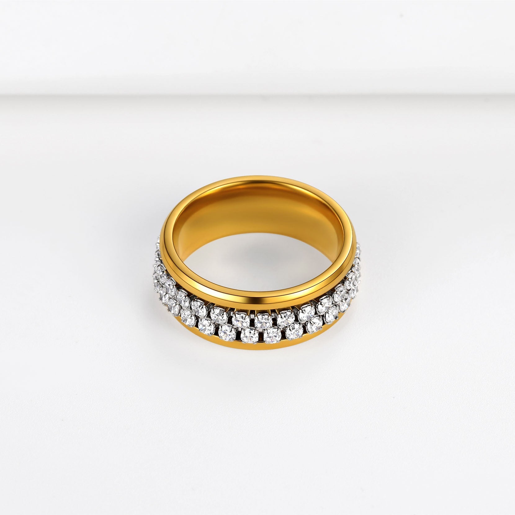 Trivora Cubic Zirconia Ring