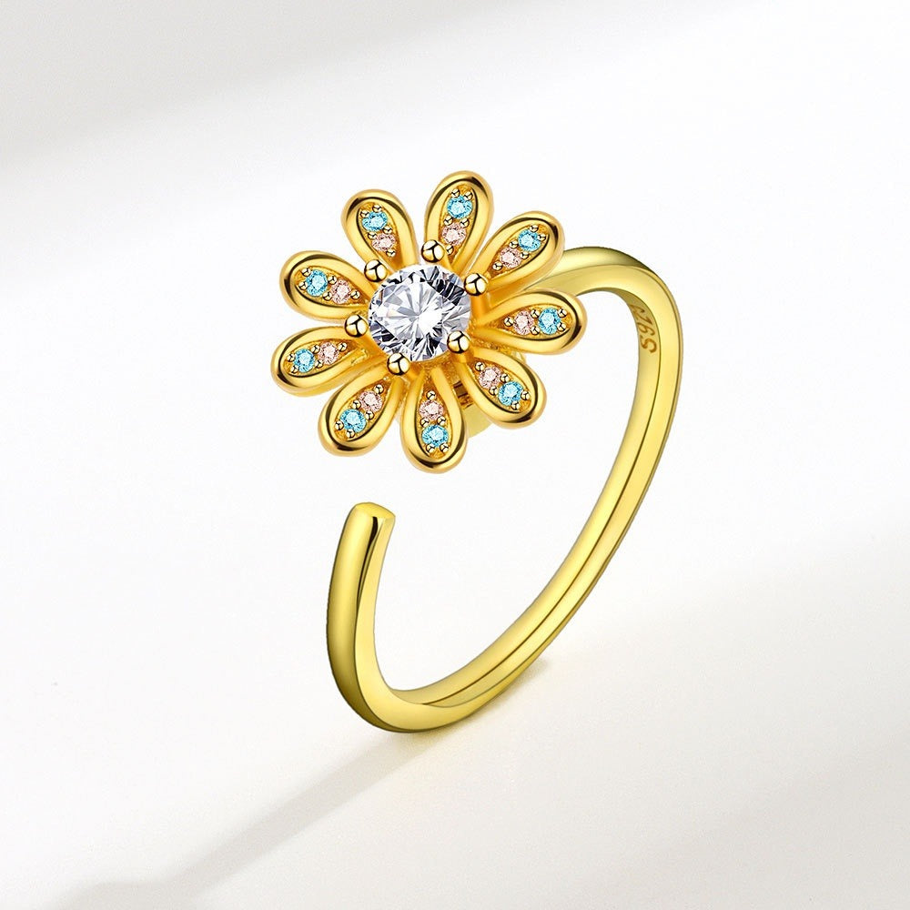 Gold Clover Crystal Adjustable Anxiety Ring