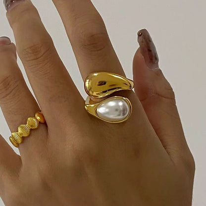 Dahlia Pearl Ring