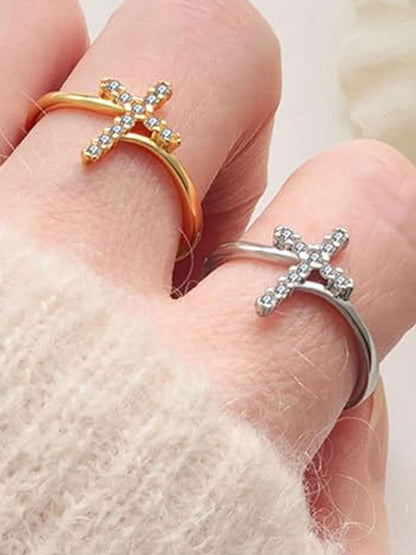 Divina Cross Ring