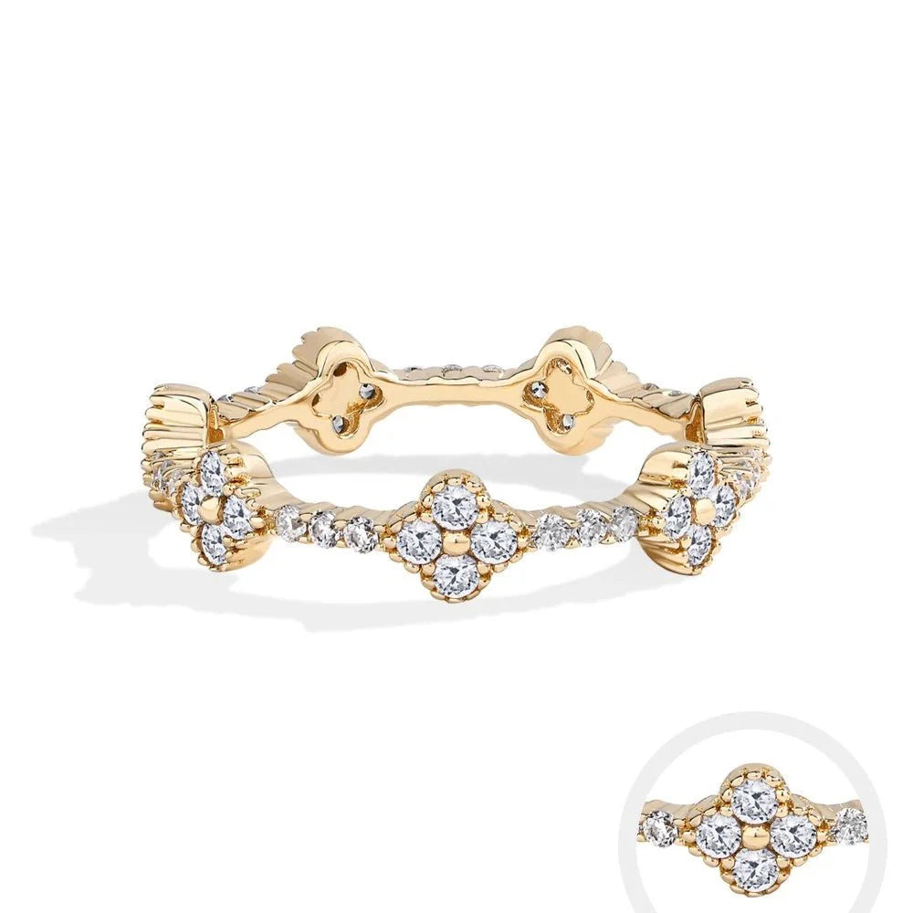 Feliz Zirconia Ring