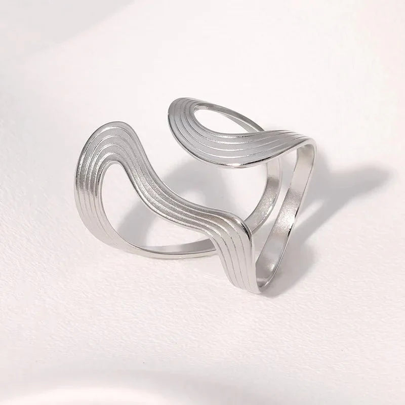 Kendra Asymmetrical Wave Ring