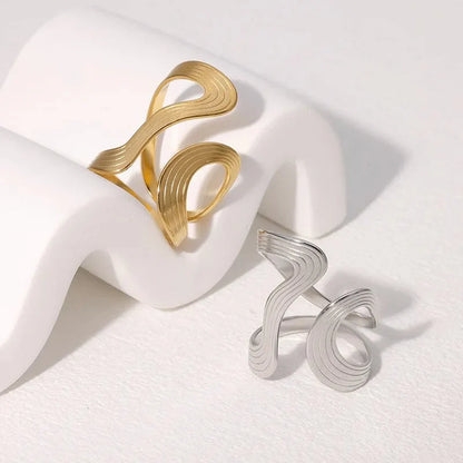Kendra Asymmetrical Wave Ring