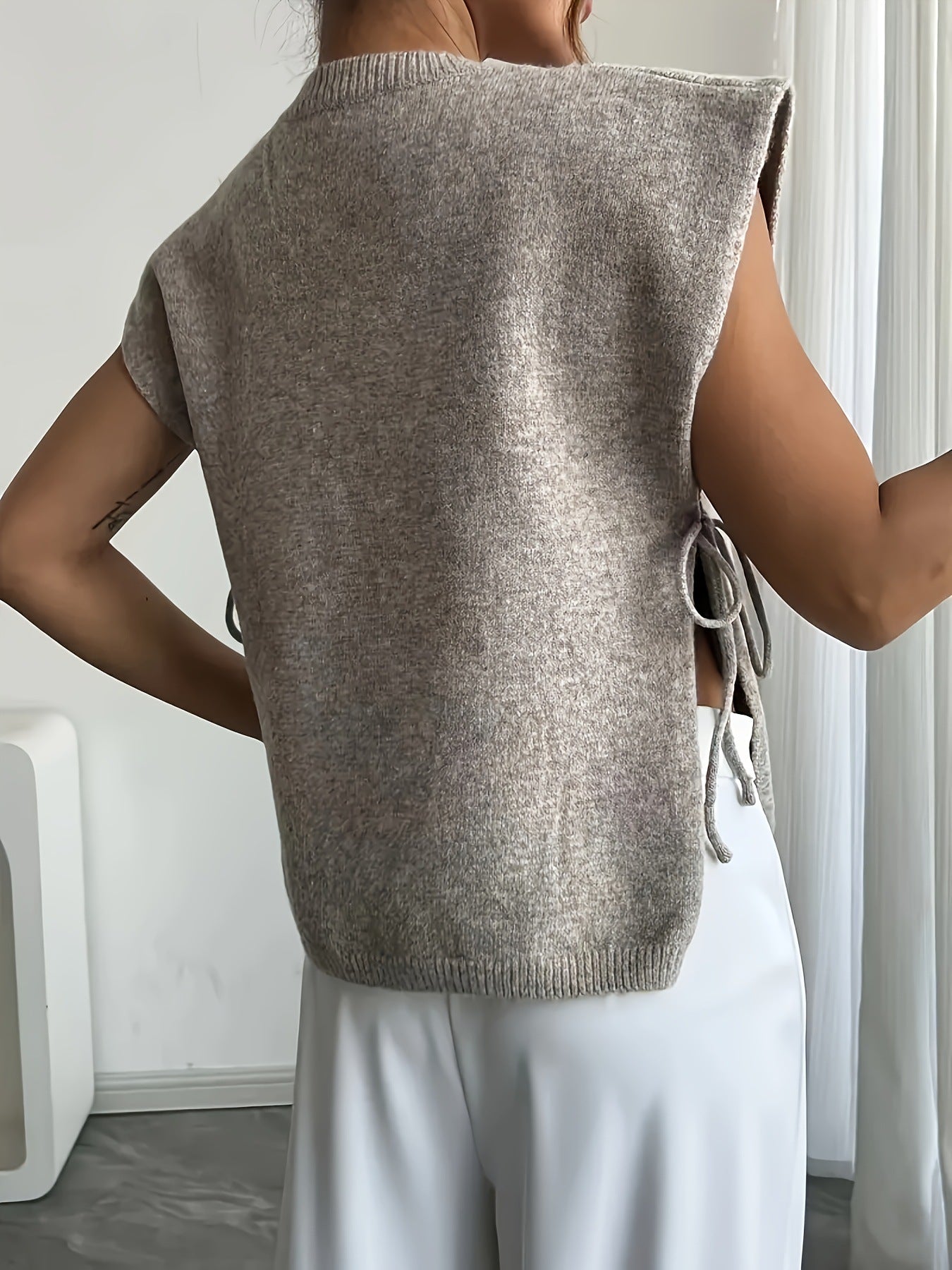 Laura Knitted Pullover Top with Bows